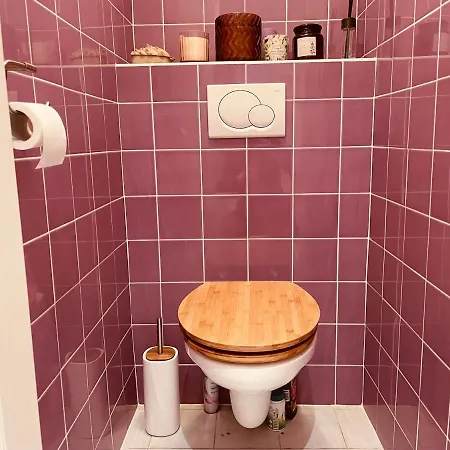 Renting - Paganini - Spacious - 2 Bedrooms - King Bed - Bathtub - Heart Of Νίκαια